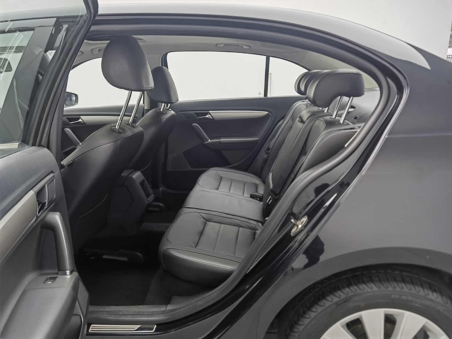 Used Volkswagen Lavida 2013 1.4 MT