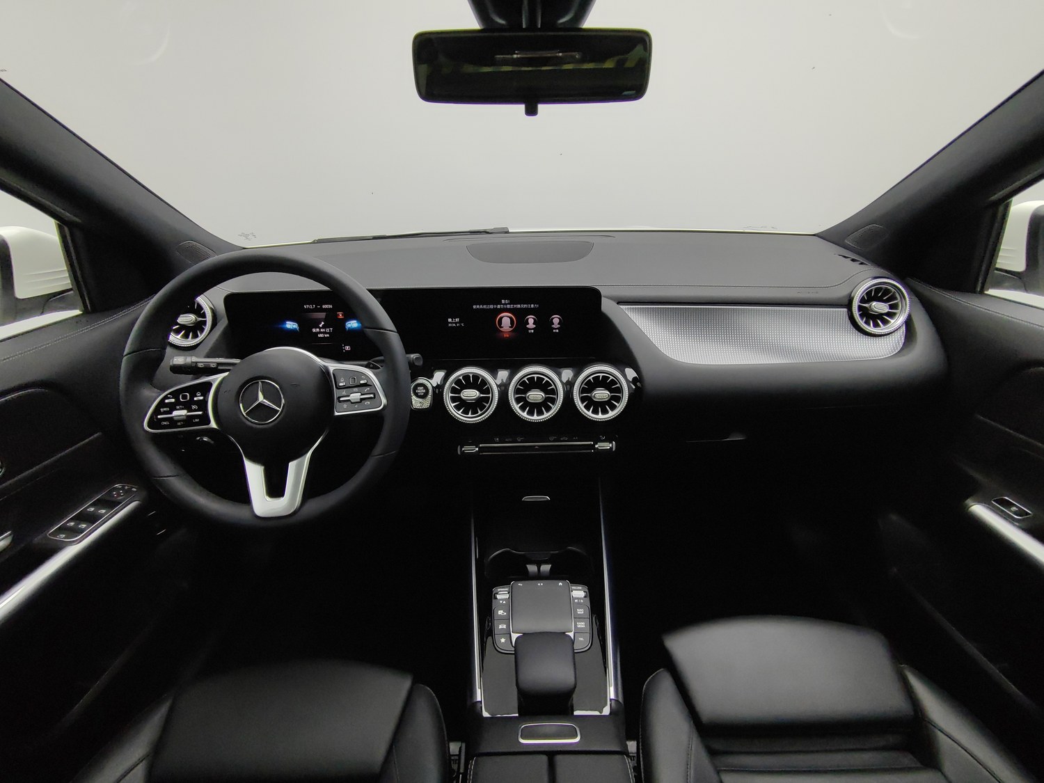 Used Mercedes-Benz GLA 2020 1.3 AT