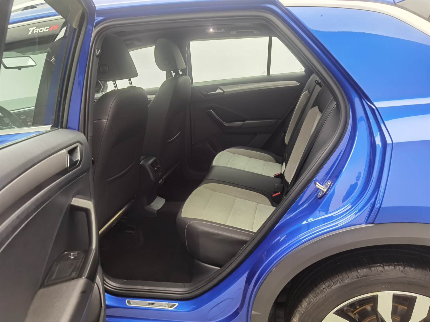 Used Volkswagen T-Roc 2020 1.4 AT