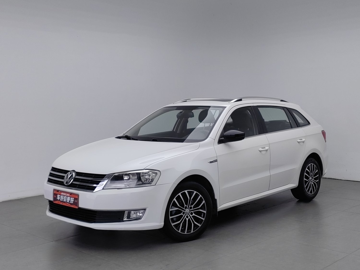 Used Volkswagen Gran Lavida 2014 1.4 AT