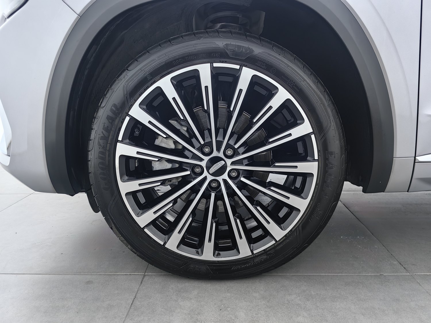 Used Geely Xingyue L 2025 2.0 AT