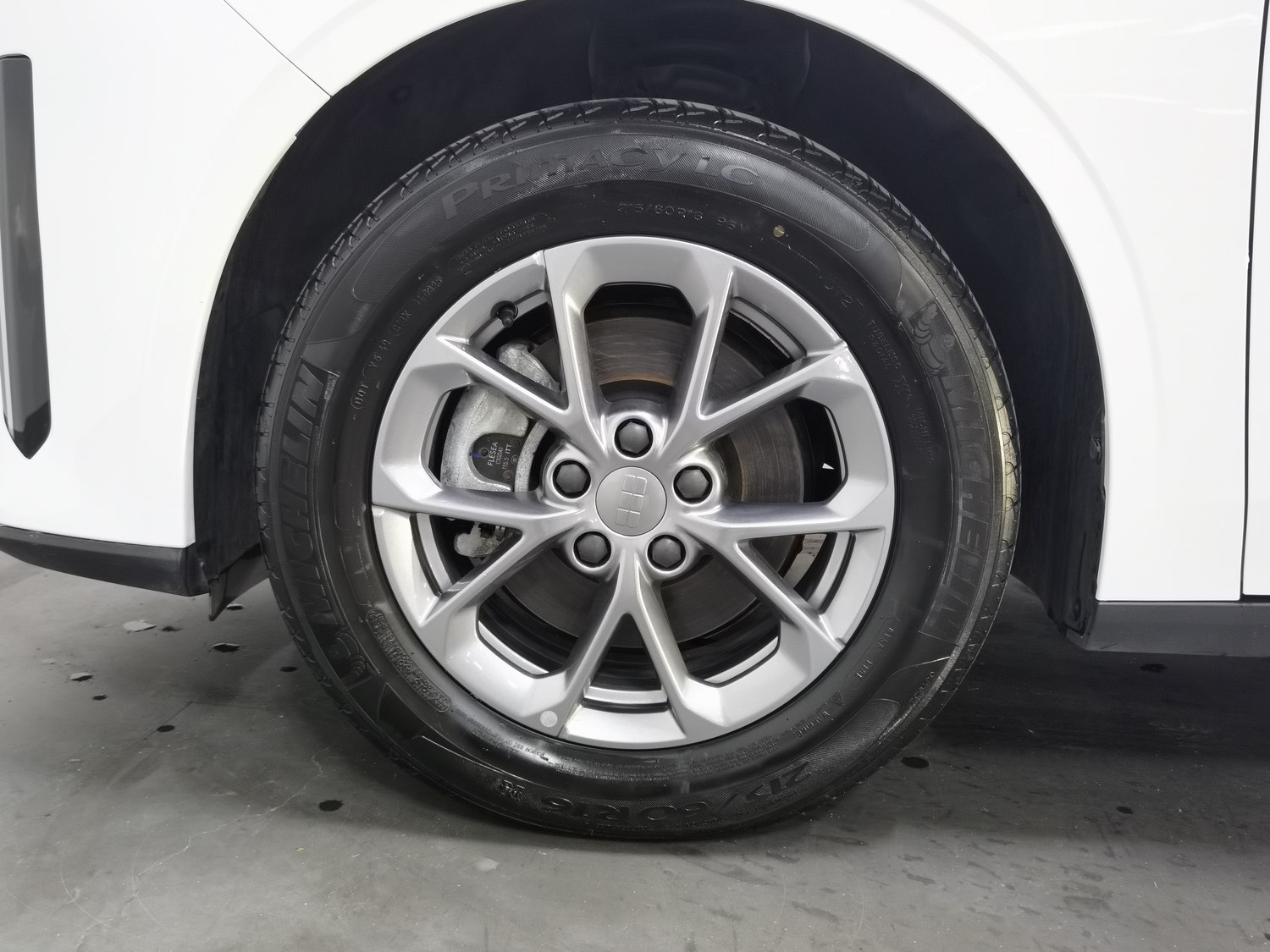 Used Geely Galaxy L6 2025 1.5 AT