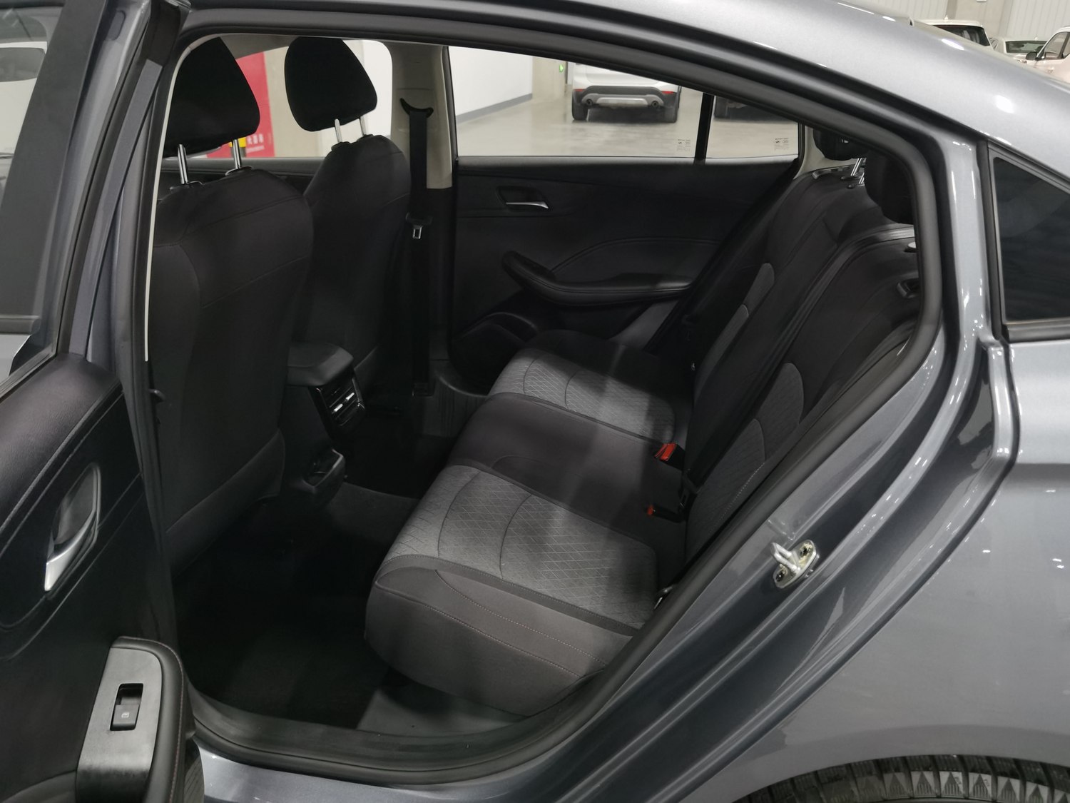 Used Roewe i5 2023 1.5 MT
