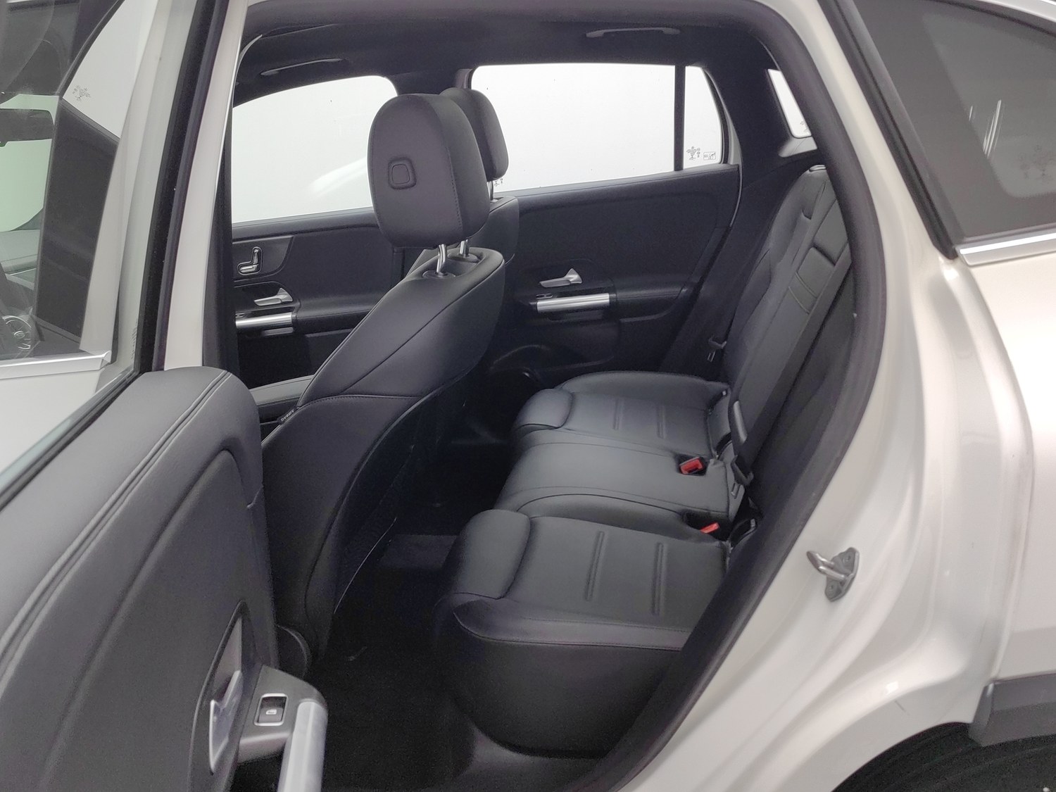 Used Mercedes-Benz GLA 2020 1.3 AT