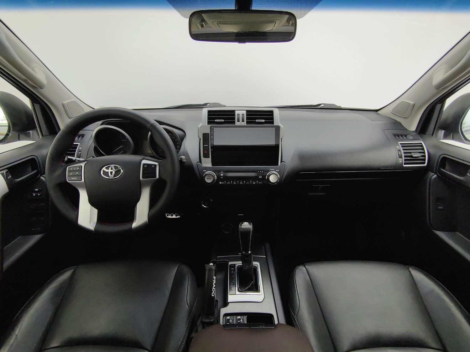 Used Toyota Prado 2016 2.7 AT