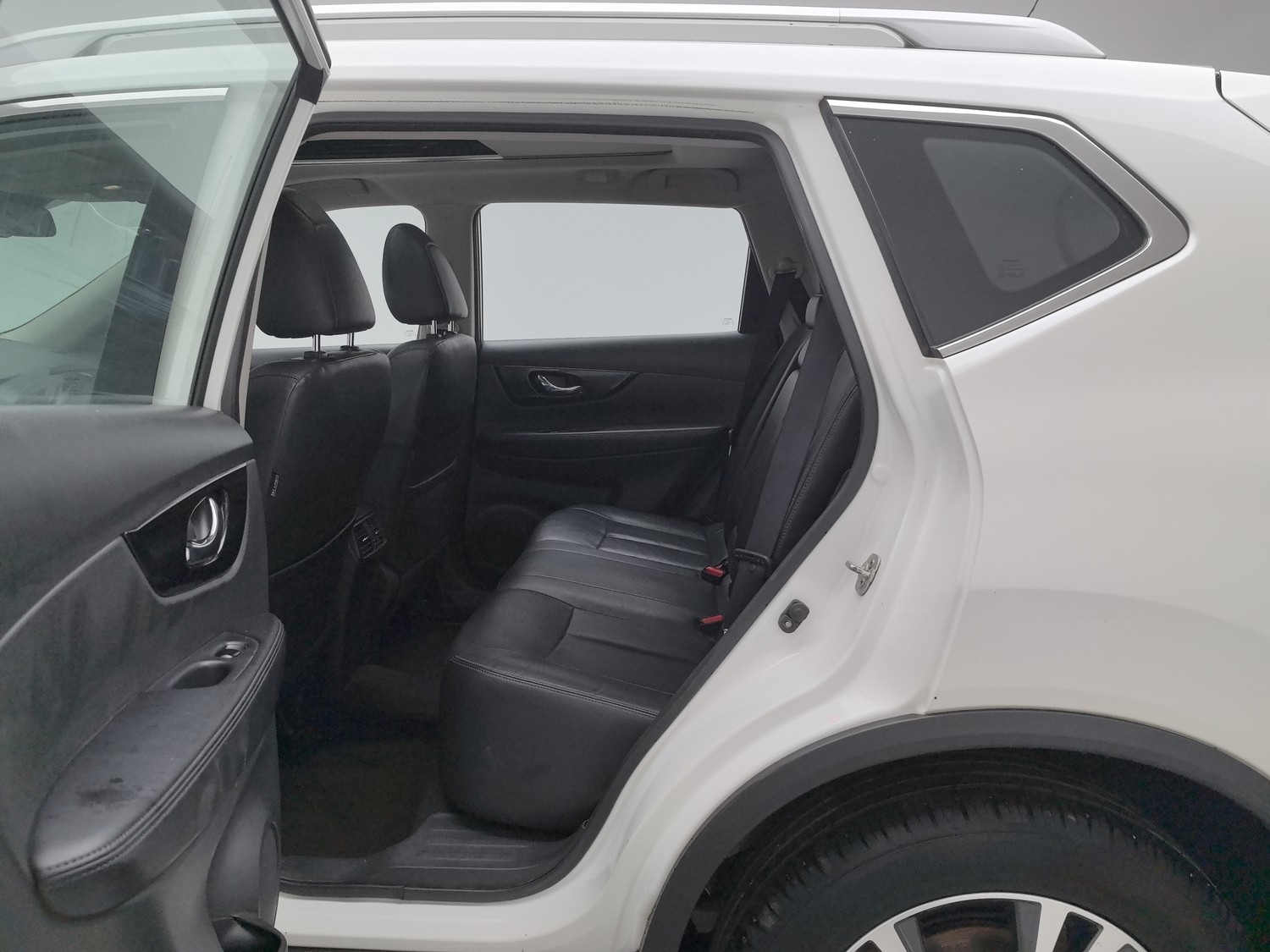 Used Nissan X-Trail 2017 2.5 AT