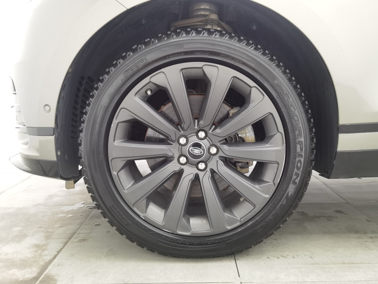 Used Land Rover Range Rover Velar 2018 3.0 AT