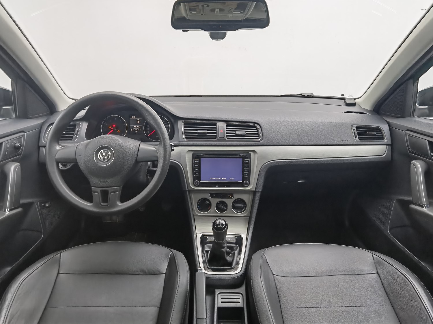 Used Volkswagen Lavida 2013 1.4 MT