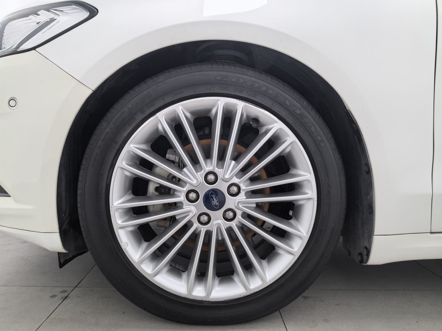 Used Ford Mondeo 2013 2.0 AT