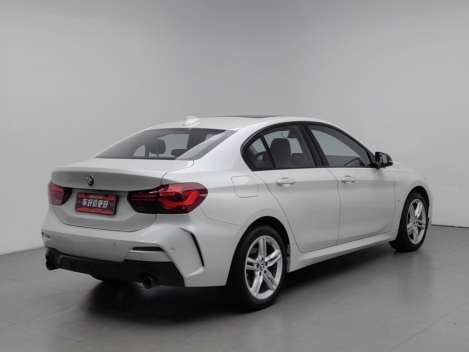 Used BMW 1 Series 2023 1.5 AT
