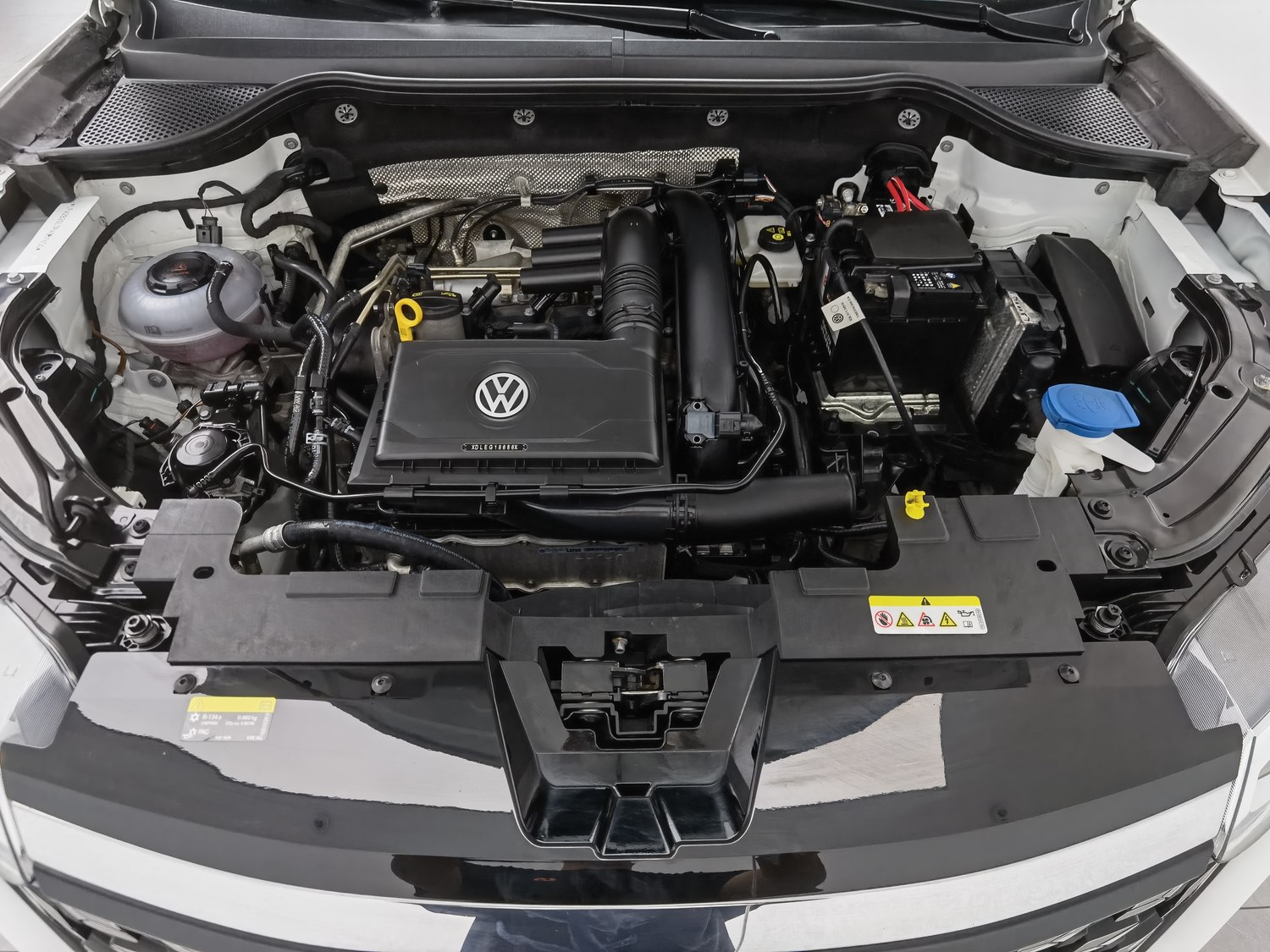 Used Jetta VS5 2023 1.4 AT