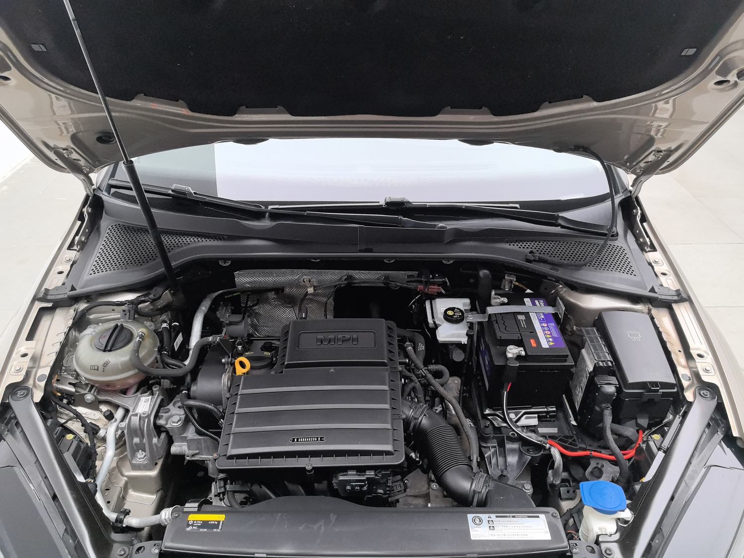 Used Volkswagen Golf 2018 1.6 AT