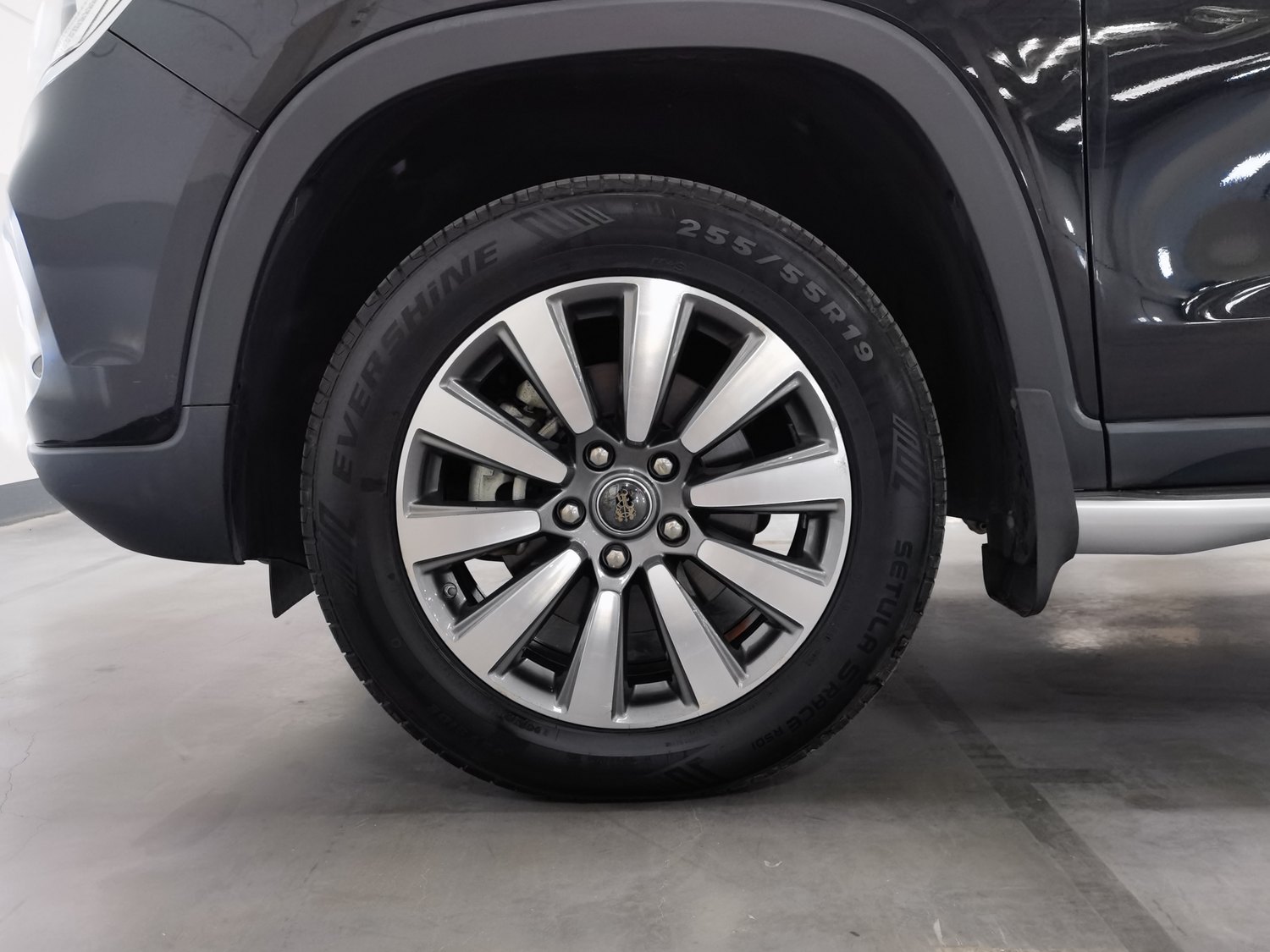 Used Roewe RX8 2019 2.0 AT