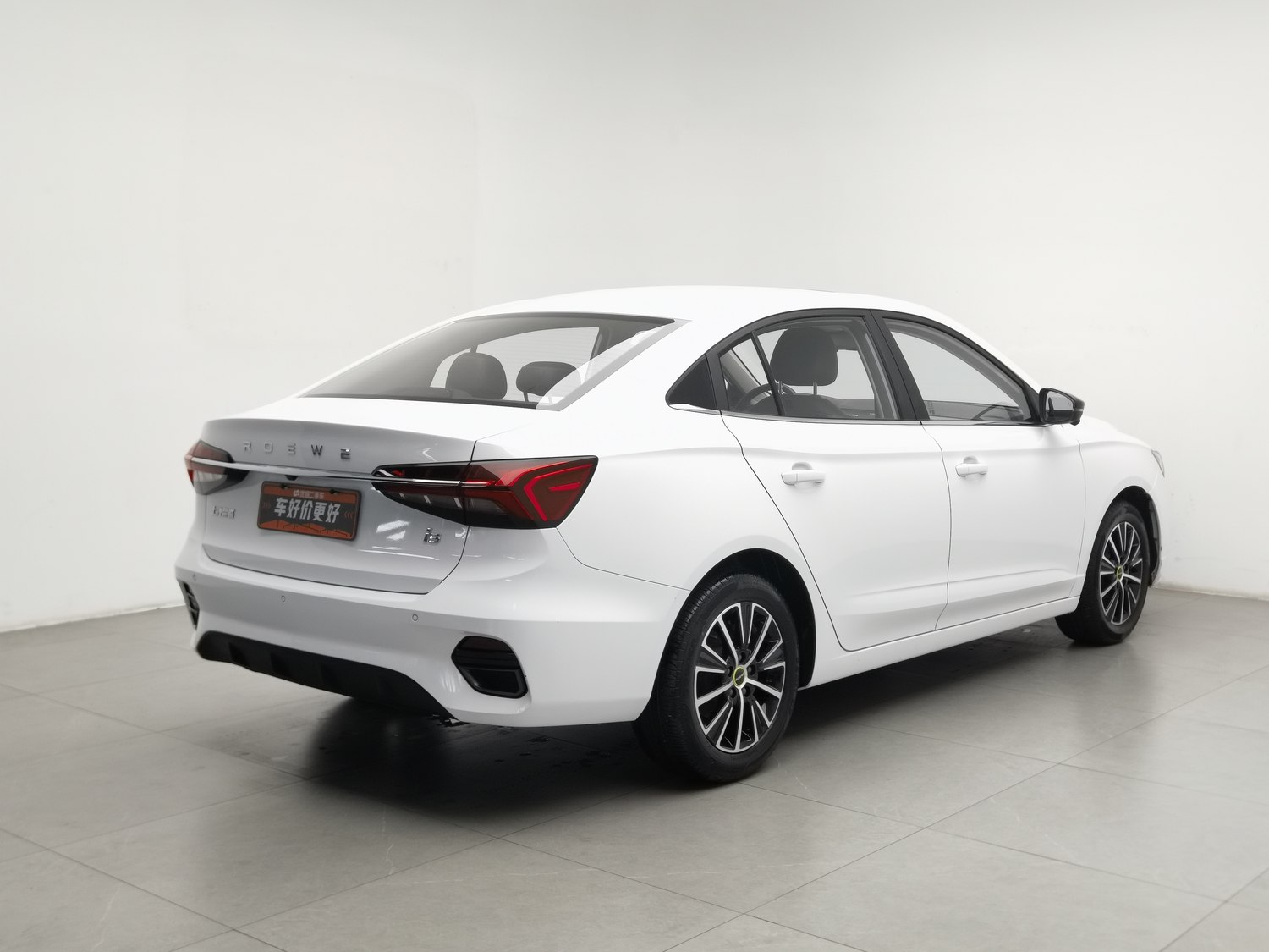 Used Roewe i5 2021 1.5 AT