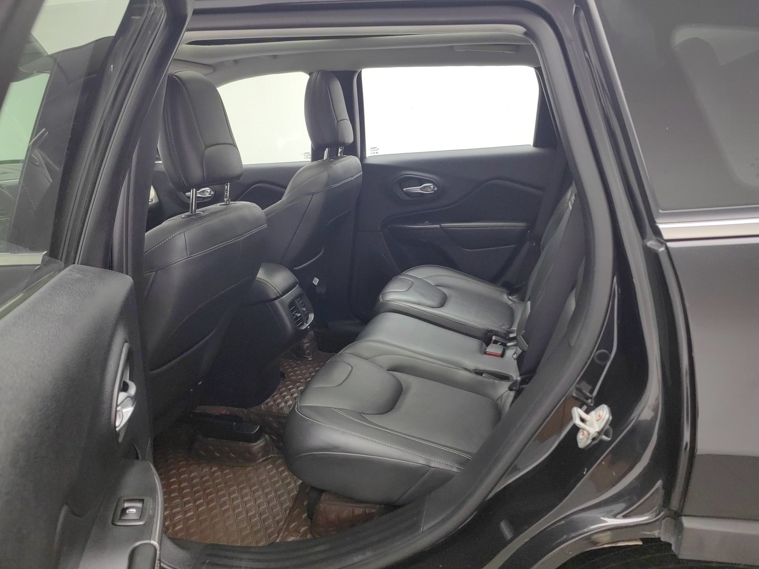 Used Jeep Cherokee 2016 2.0 AT