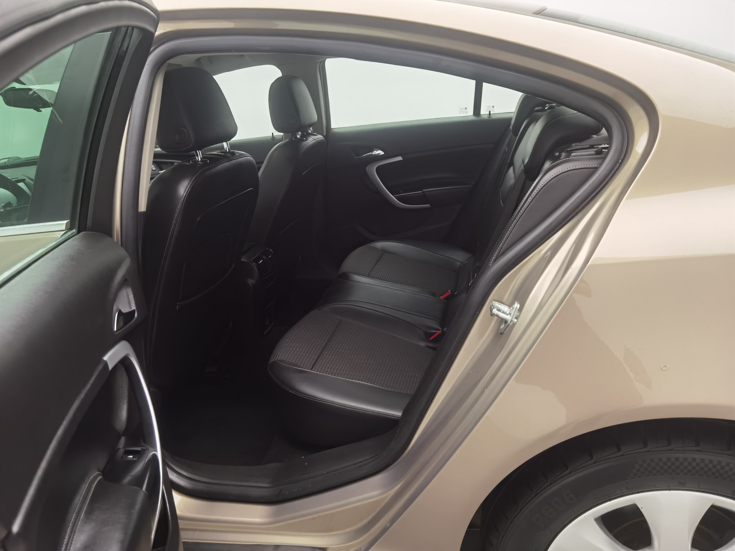 Used Buick Regal 2015 1.6 AT