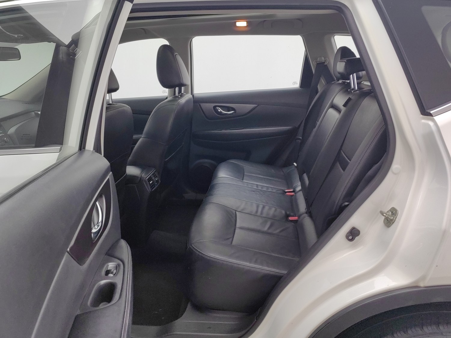 Used Nissan X-Trail 2014 2.0 AT