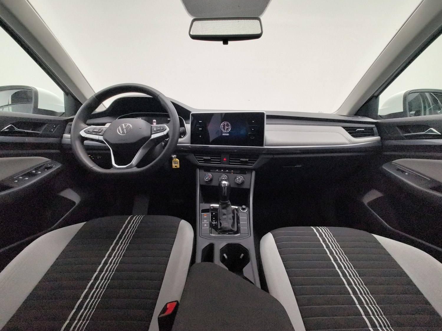 Used Volkswagen Bora 2024 1.2 AT