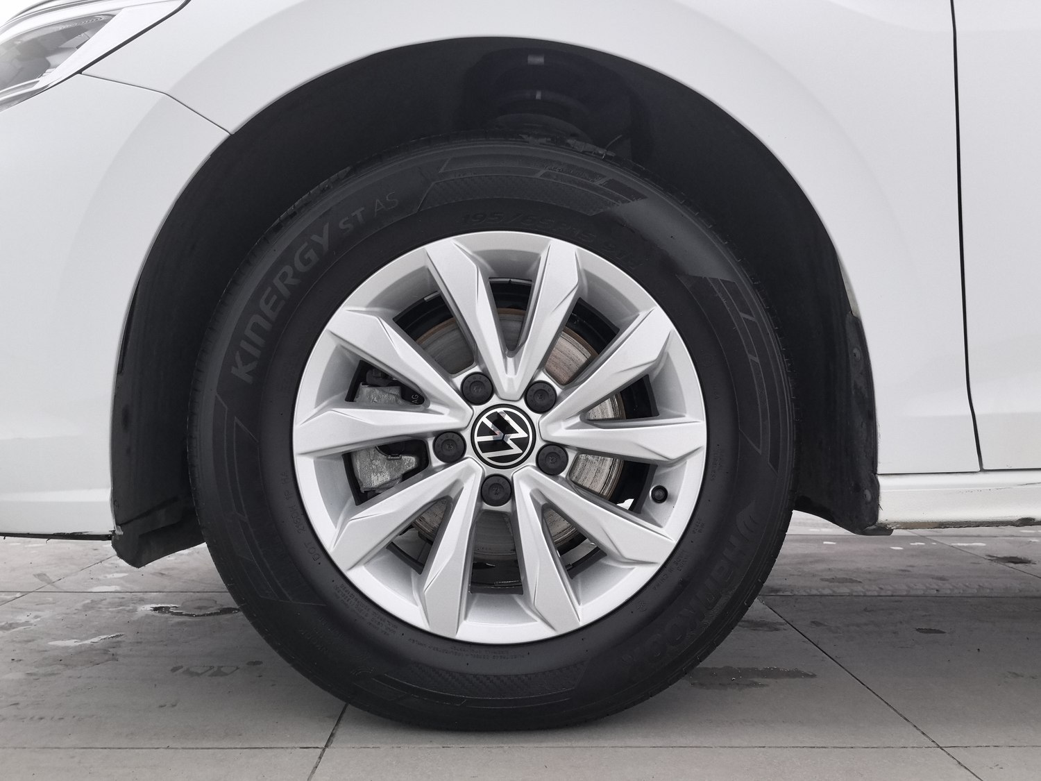 Used Volkswagen Bora 2024 1.2 AT