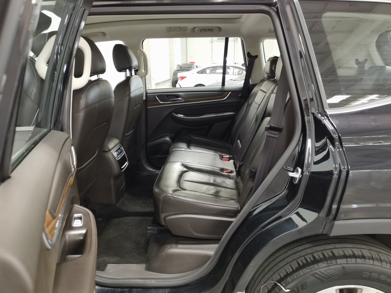 Used Roewe RX8 2019 2.0 AT
