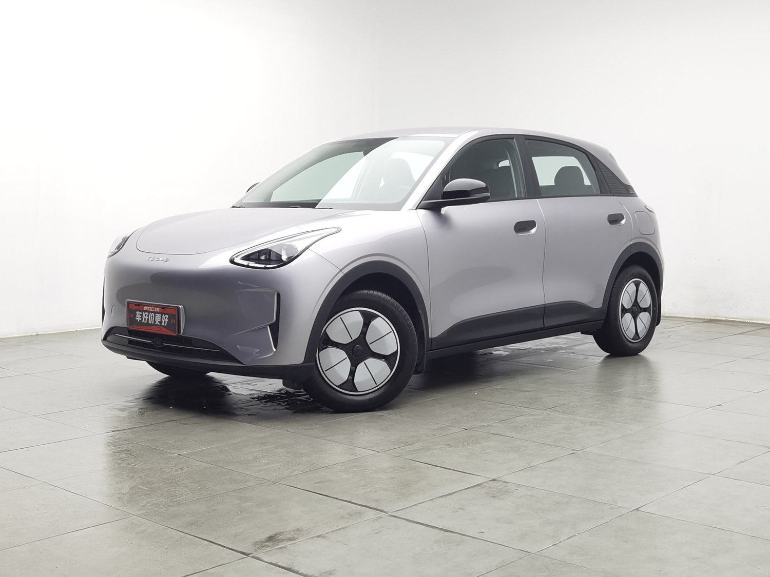 Used Geely Galaxy Xingyuan 2025