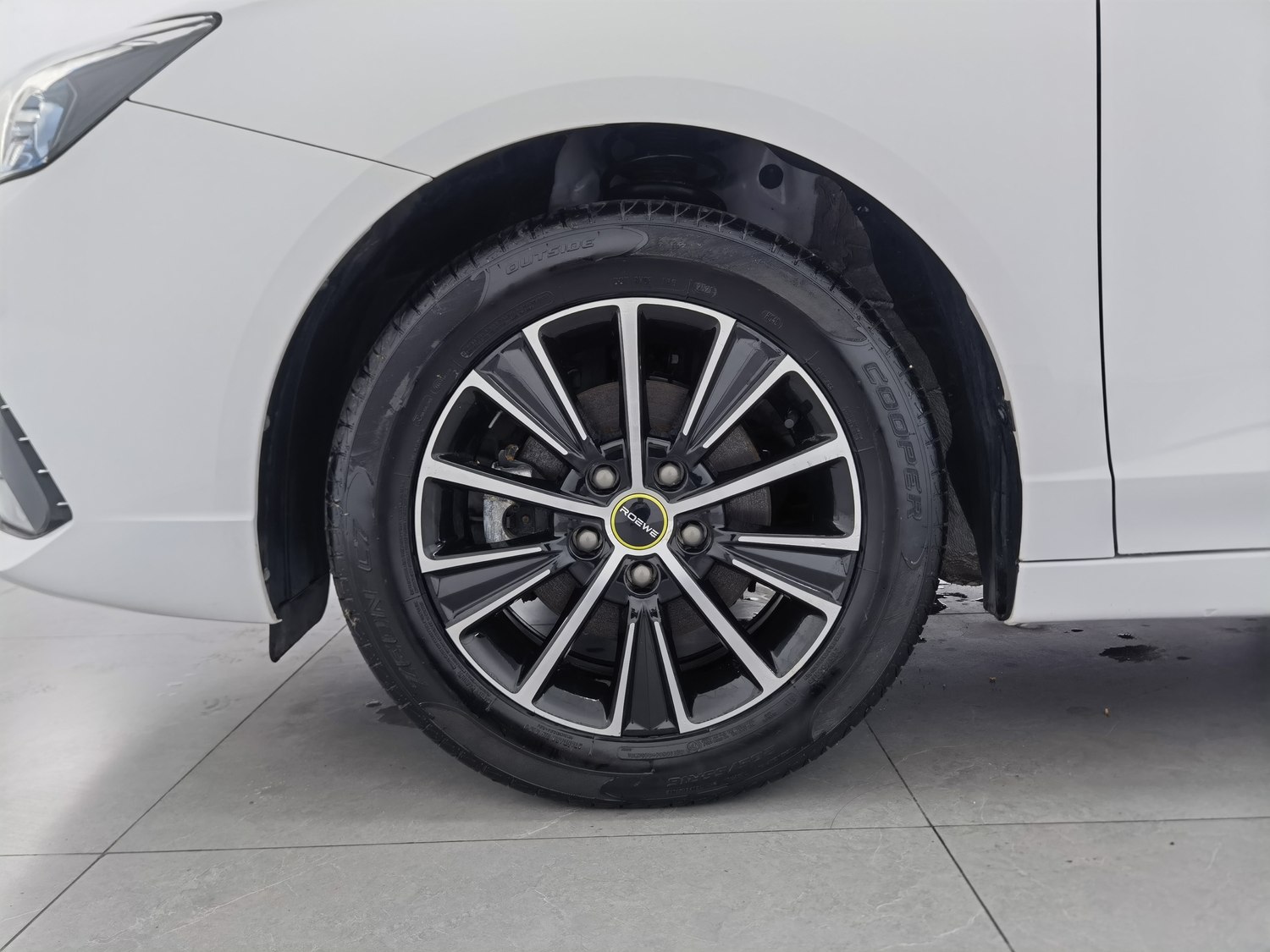 Used Roewe i5 2021 1.5 AT