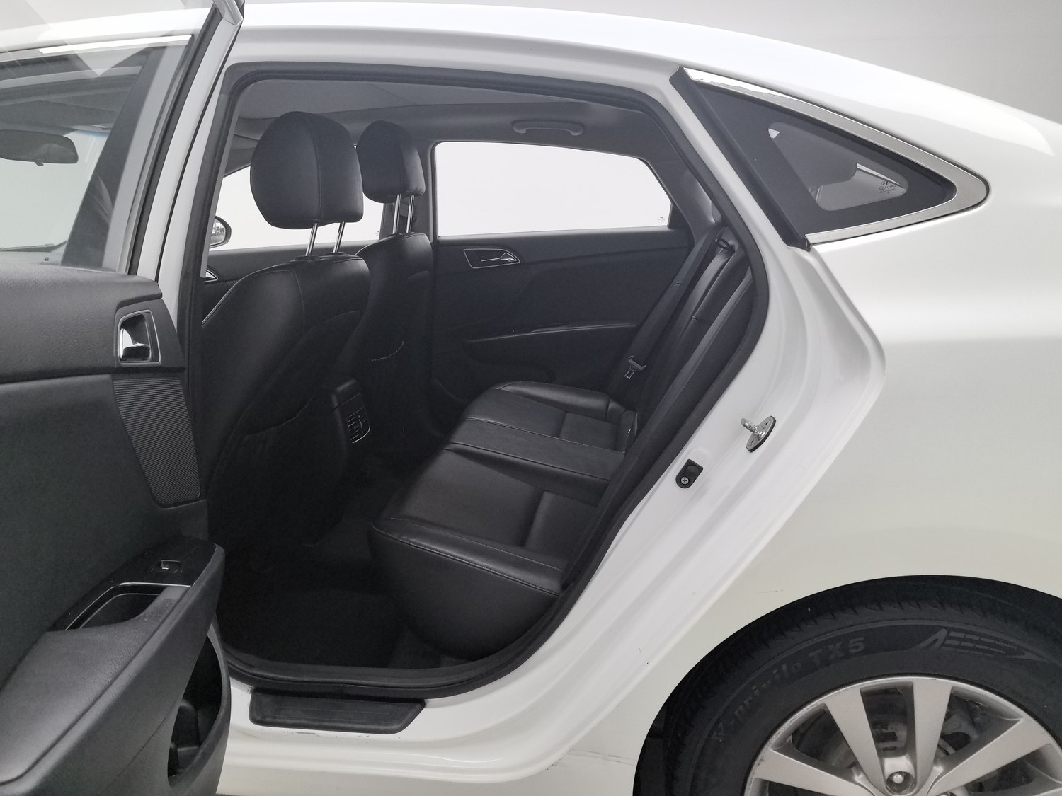 Used Hyundai Mistra 2014 1.8 AT