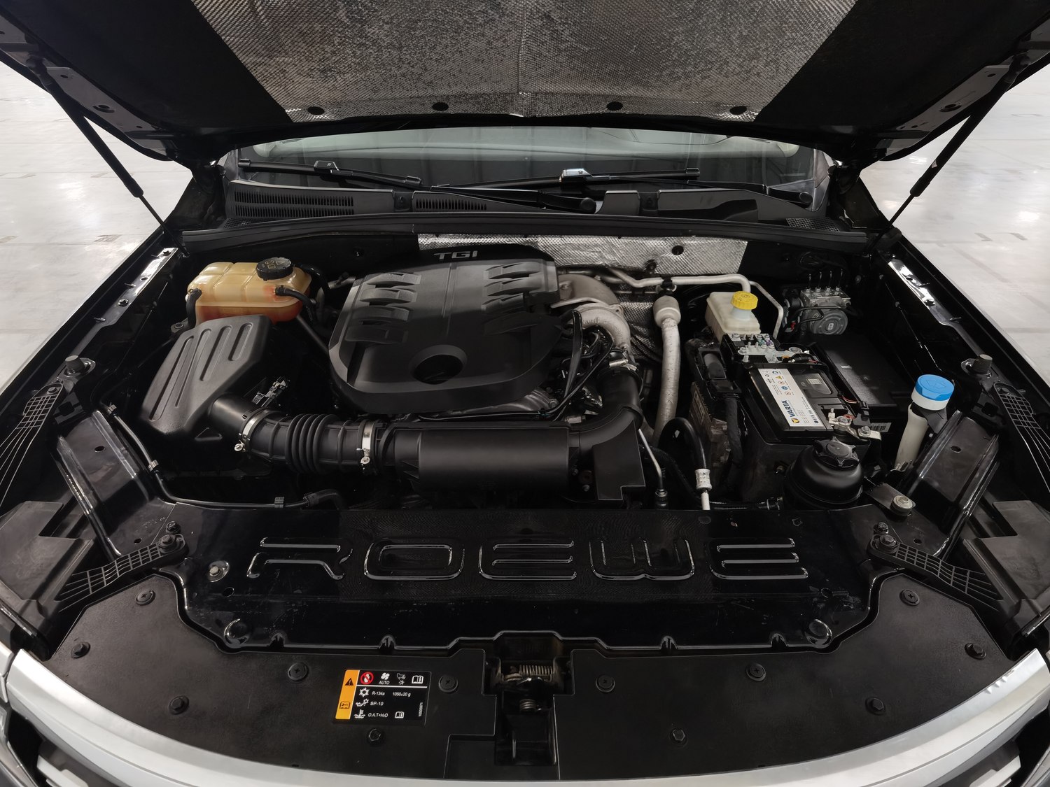 Used Roewe RX8 2019 2.0 AT