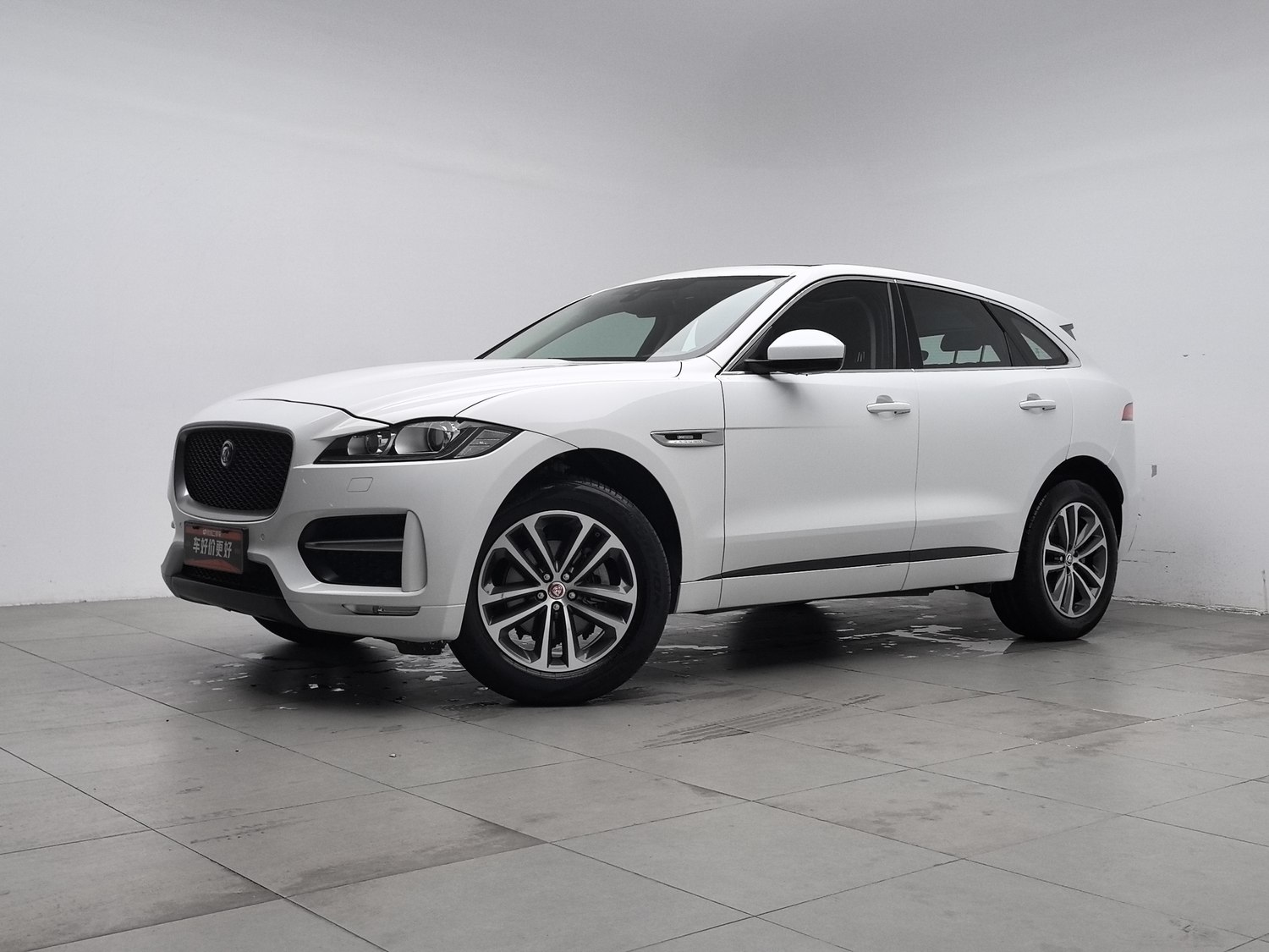 Used Jaguar F-PACE 2016 2.0 AT