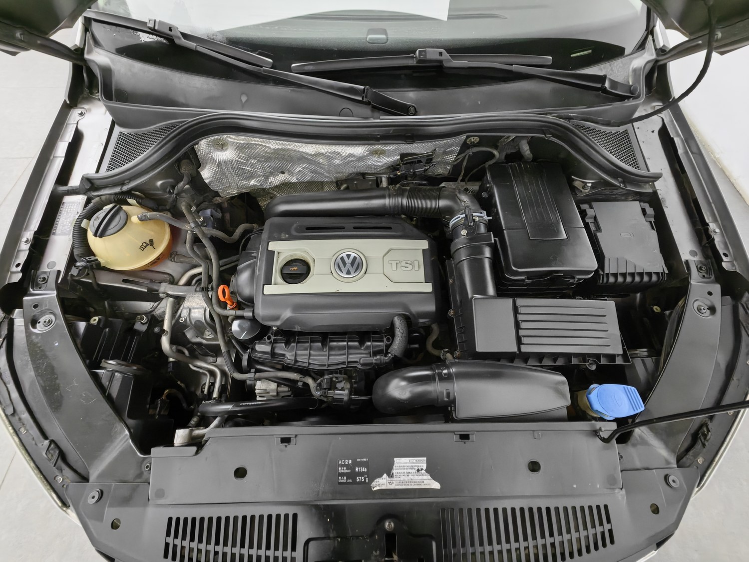 Used Volkswagen Tiguan 2010 1.8 AT