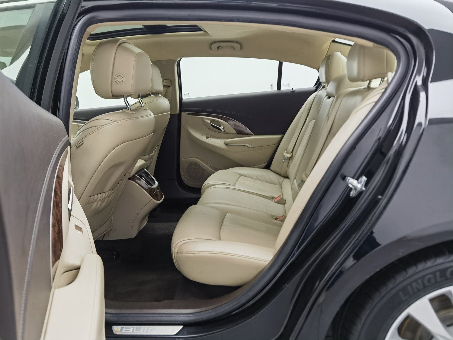 Used Buick LaCrosse 2013 2.4 AT