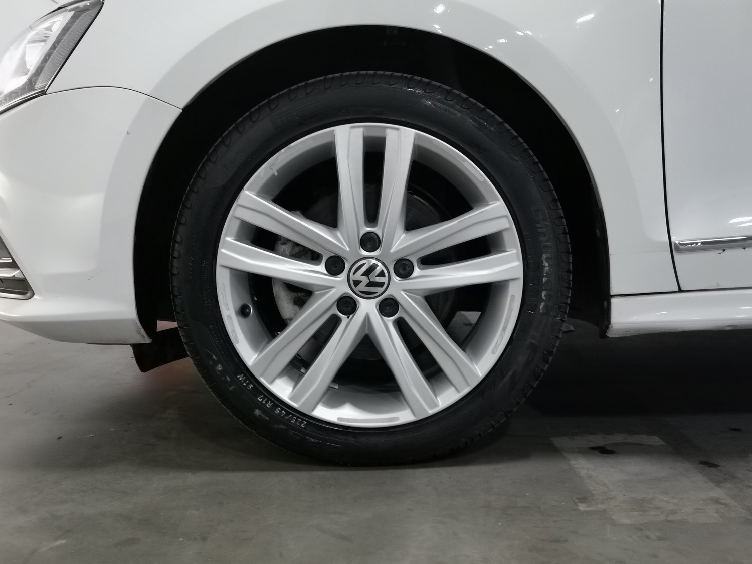 Used Volkswagen Sagitar 2018 1.4 AT