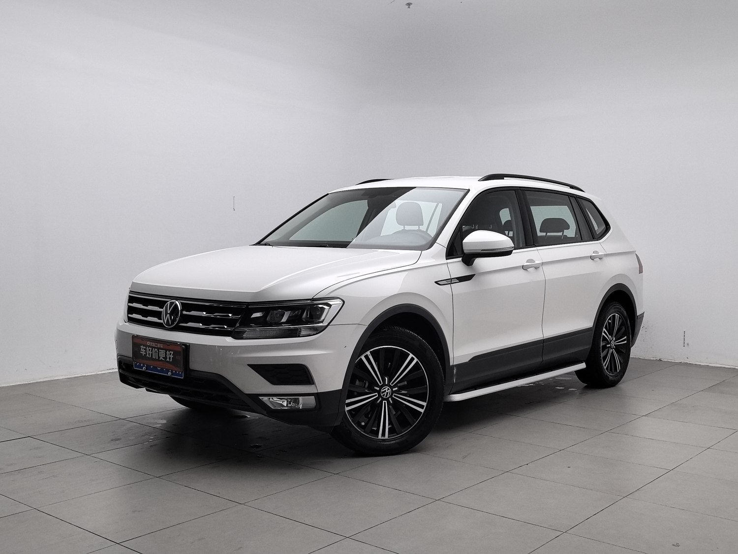 Used Volkswagen Tiguan L 2021 2.0 AT