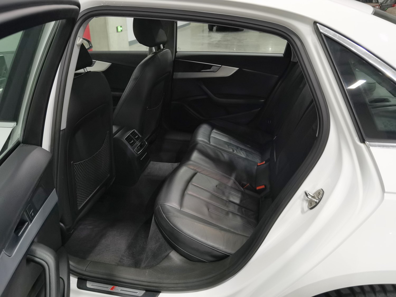 Used Audi A4L 2019 2.0 AT