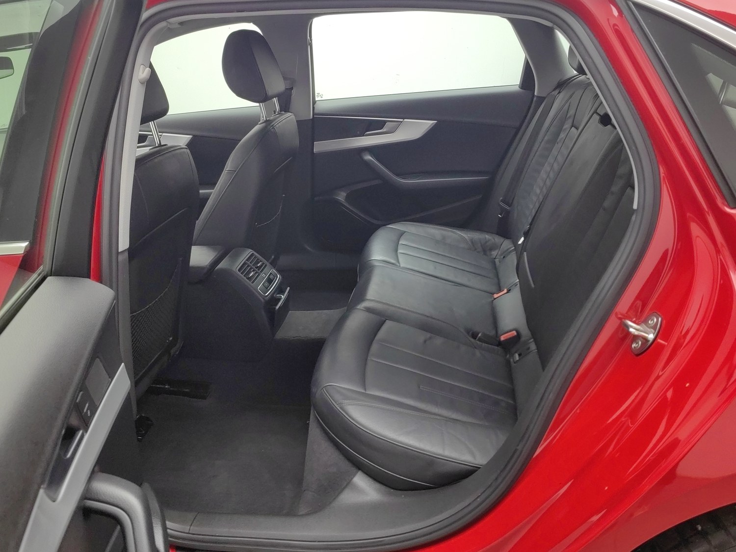Used Audi A4L 2018 2.0 AT