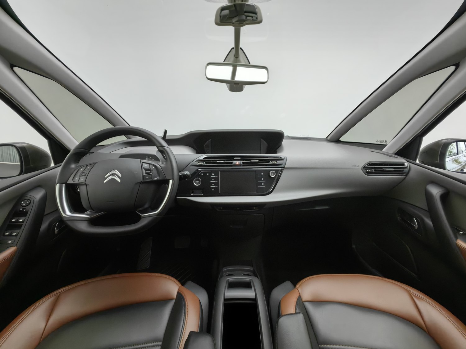Used Citroen C4 Picasso 2015 1.6 AT