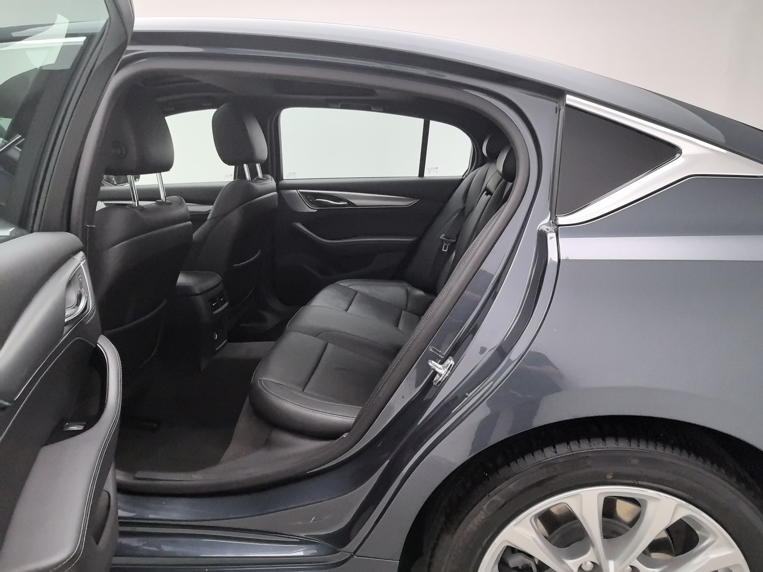 Used Cadillac CT5 2022 2.0 AT