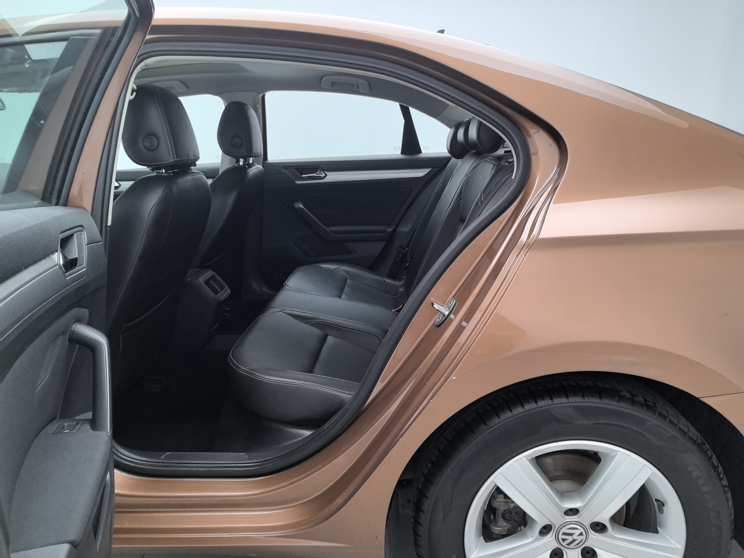 Used Volkswagen Lamando 2018 1.4 AT