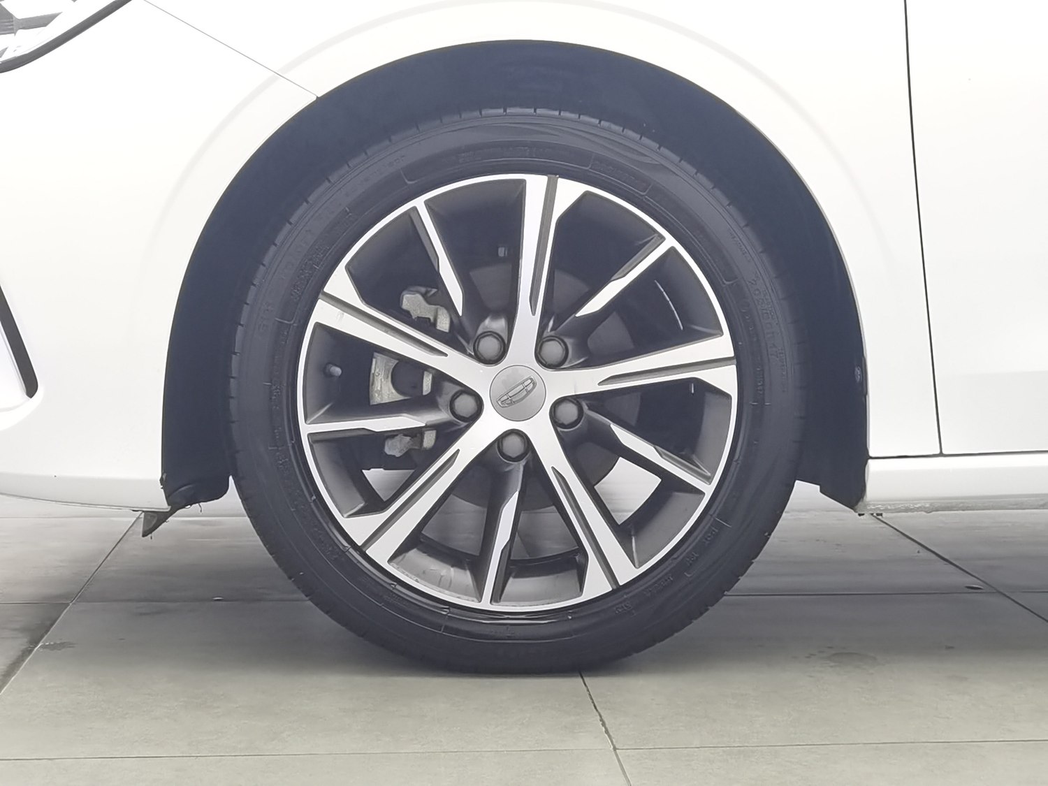 Used Geely Emgrand 2022 1.5 AT