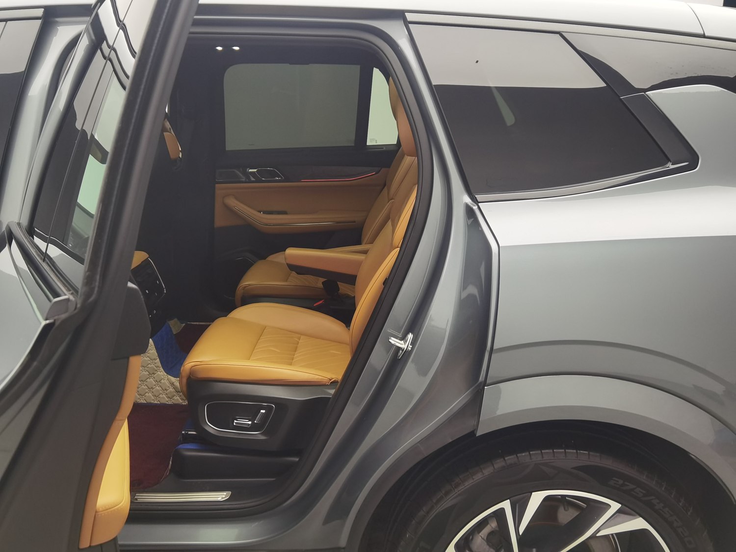 Used Lynk & Co 09 EV 2021 2.0 AT
