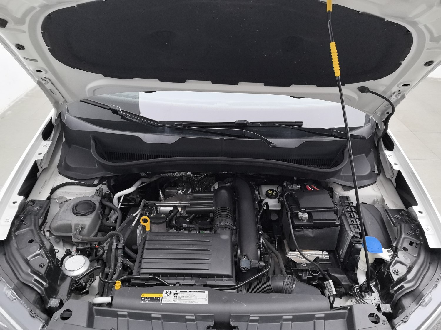 Used Volkswagen T-Cross 2021 1.4 AT