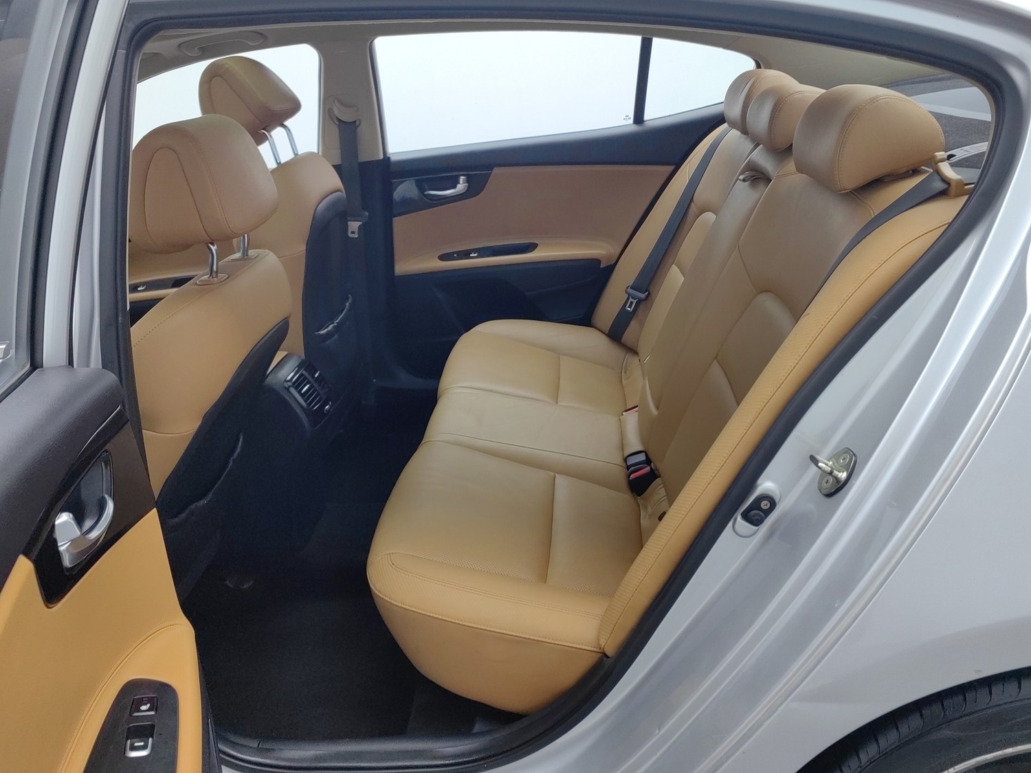 Used Kia K4 2014 1.6 AT