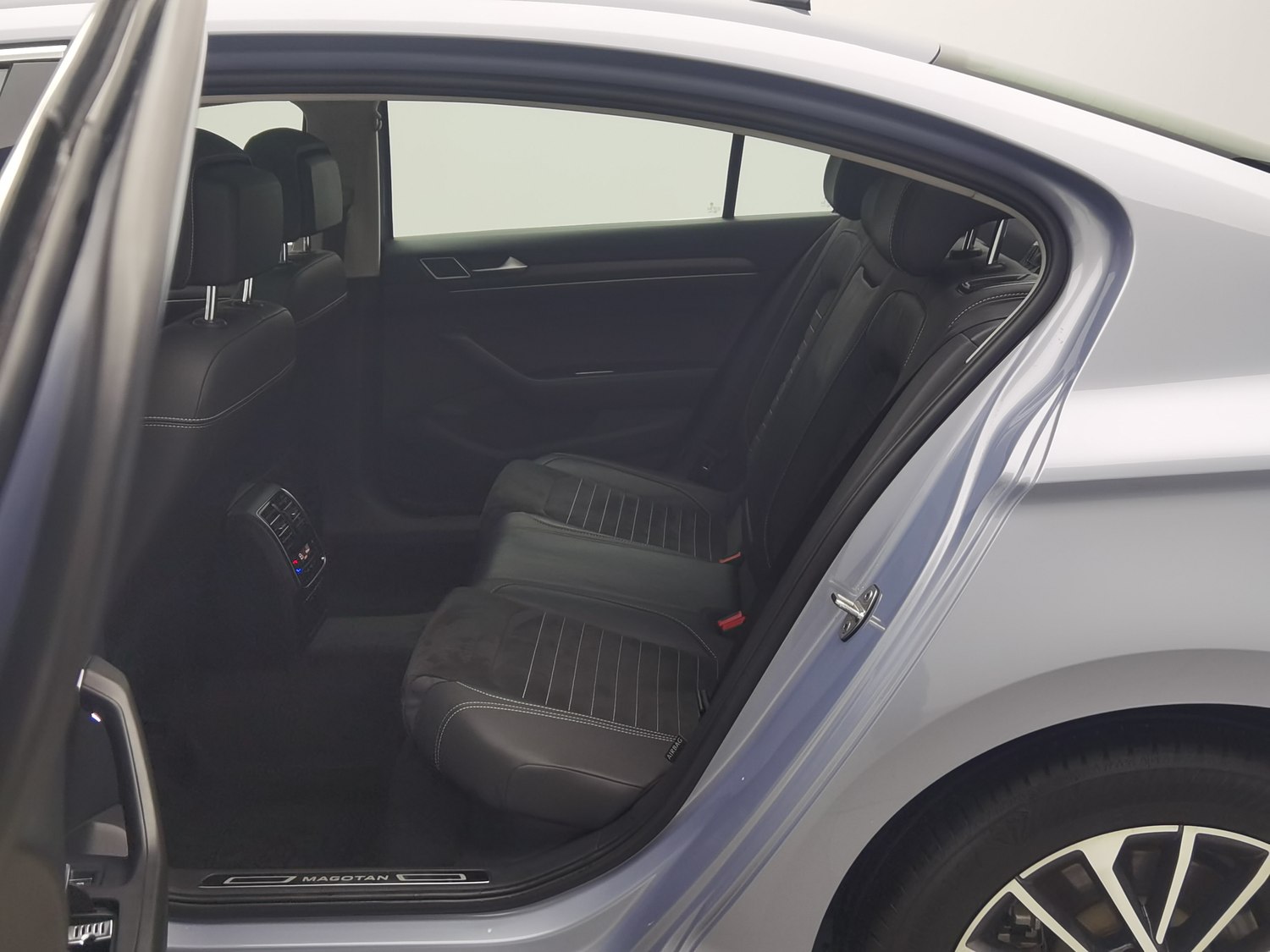Used Volkswagen Magotan 2020 2.0 AT