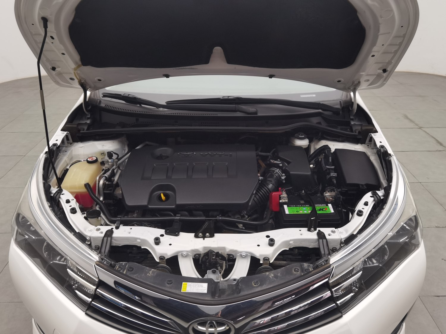 Used Toyota Corolla 2017 1.6 AT