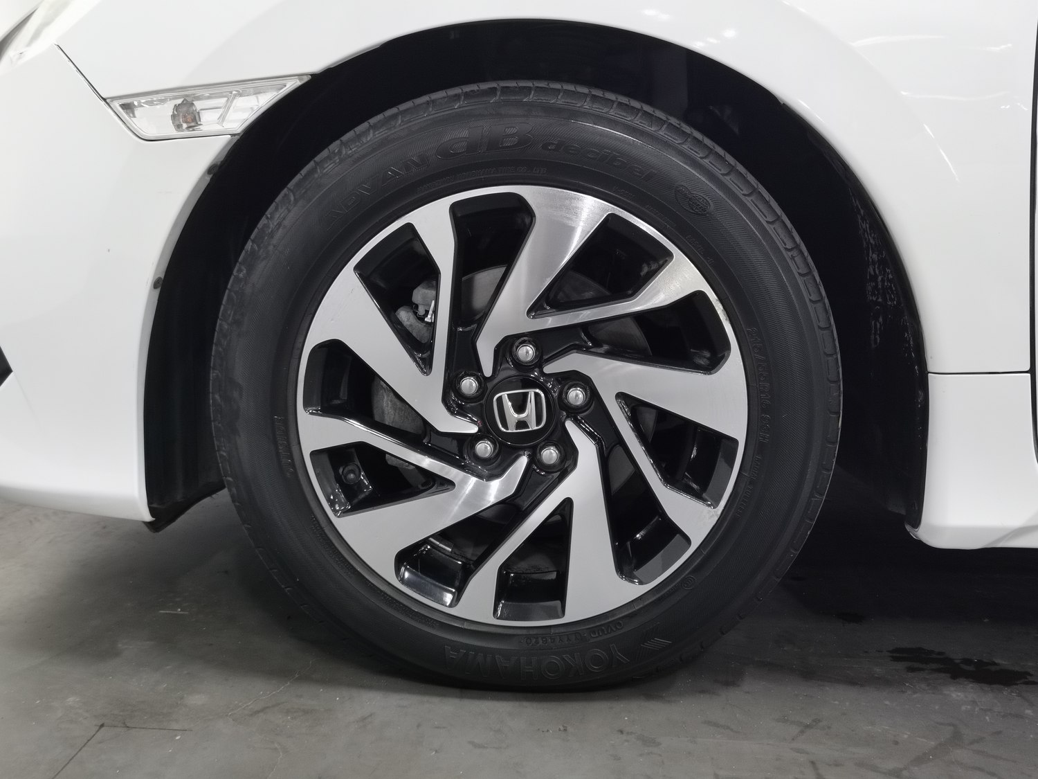 Used Honda Civic 2016 1.5 AT