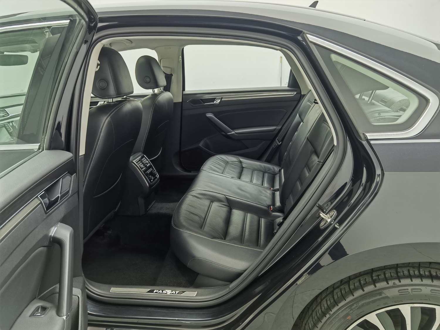 Used Volkswagen Passat 2017 1.8 AT