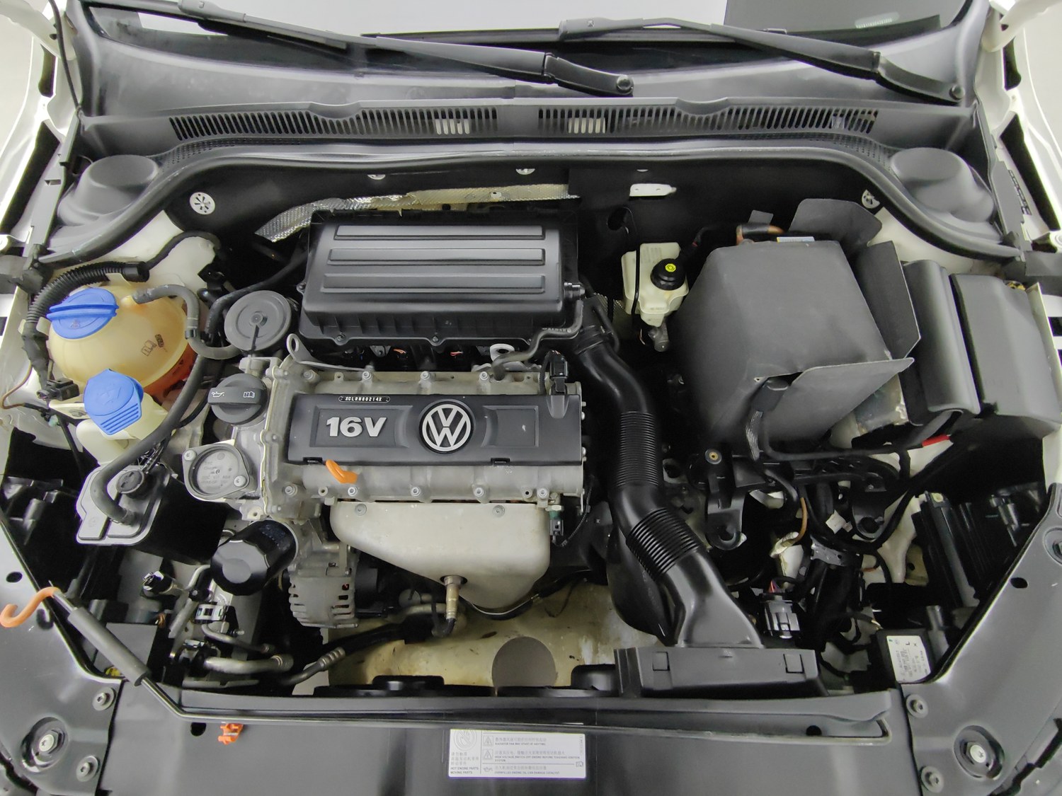 Used Volkswagen Sagitar 2014 1.6 MT