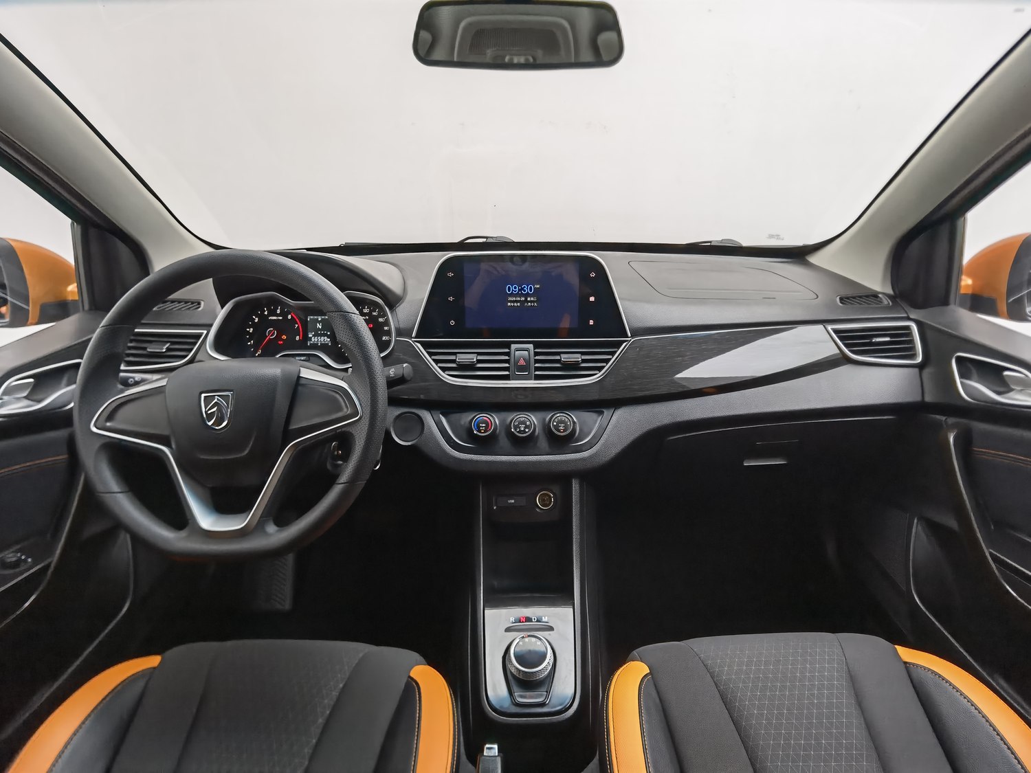 Used Baojun 310 2017 1.5 AT