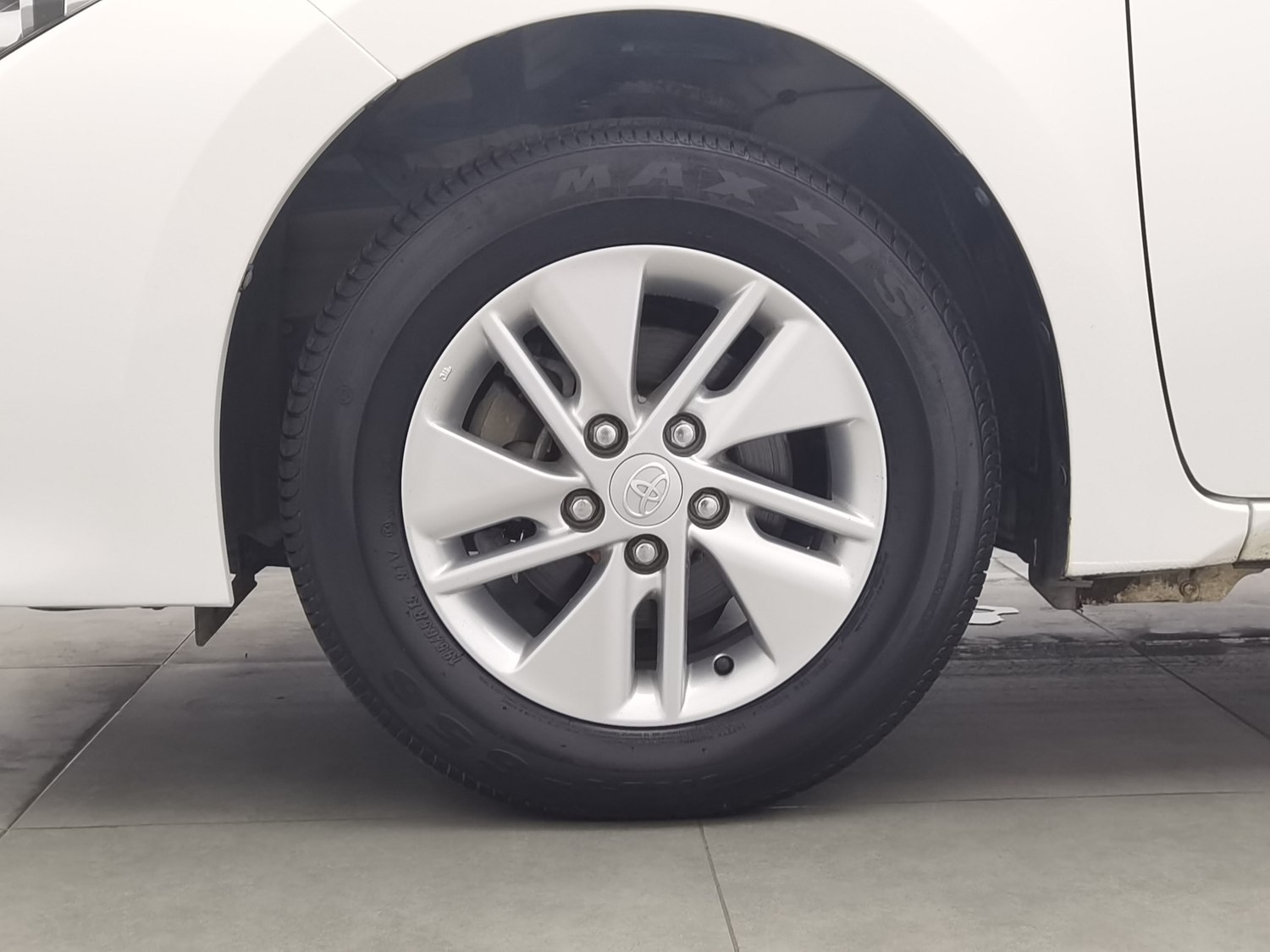 Used Toyota Corolla 2017 1.6 AT