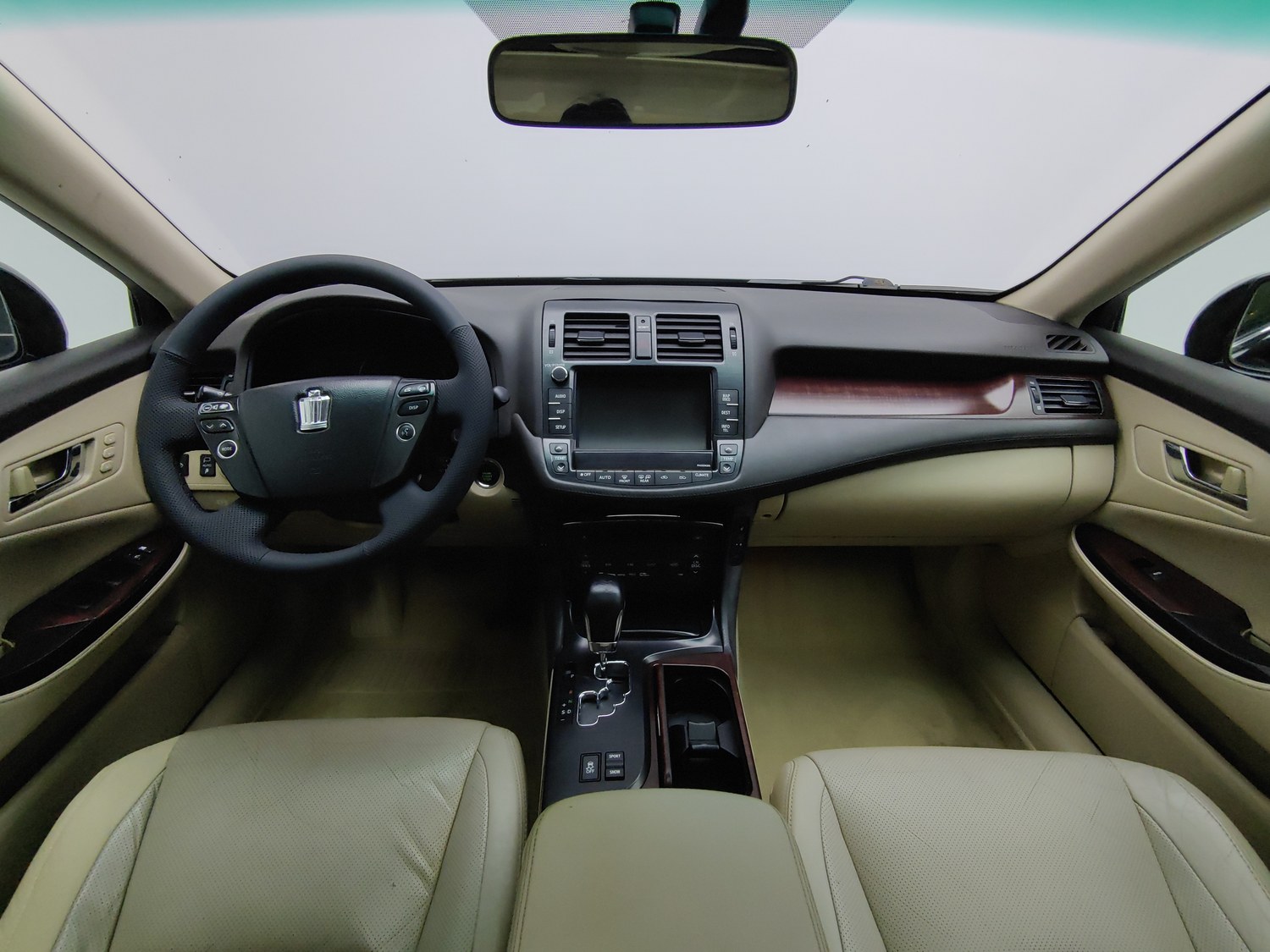 Used Toyota Crown 2010 3.0 AT